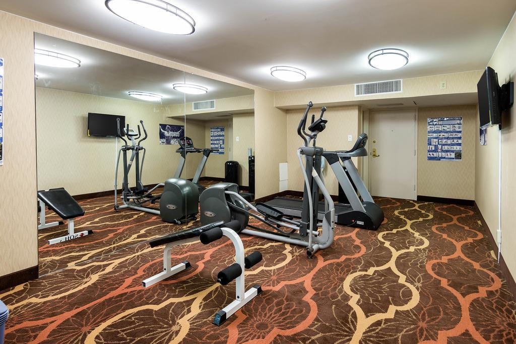 Quality Inn Near Hampton Coliseum Extérieur photo