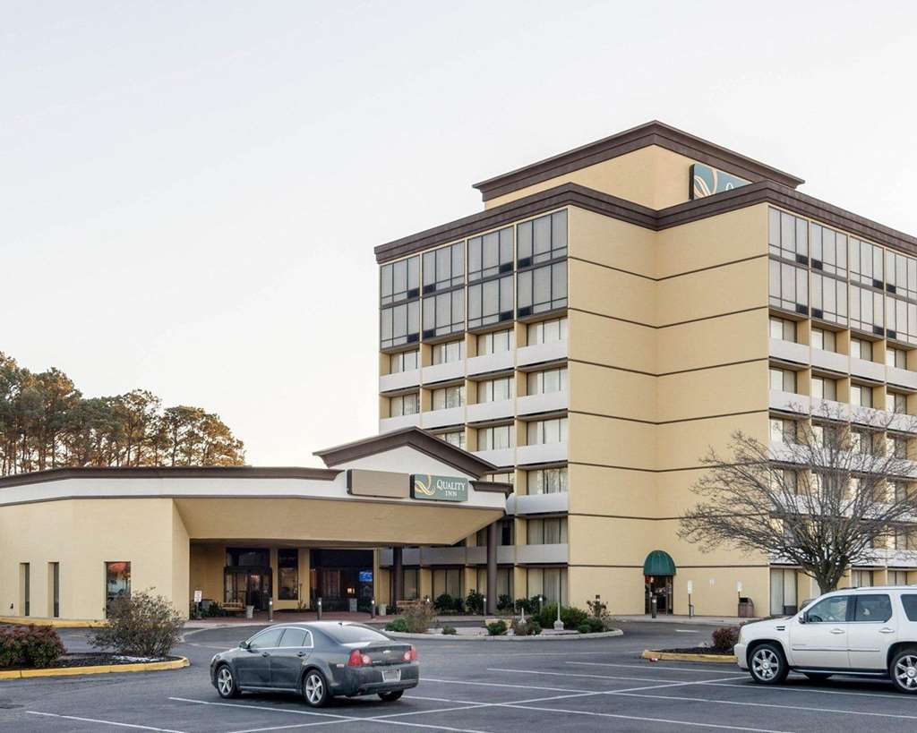 Quality Inn Near Hampton Coliseum Extérieur photo