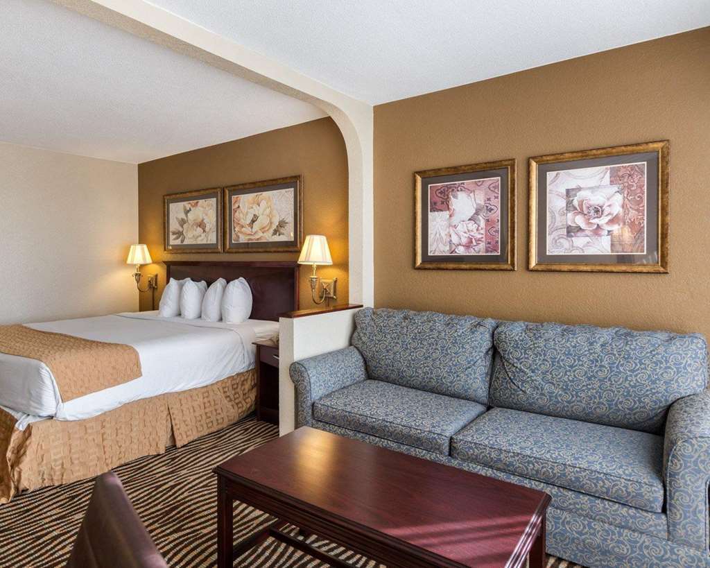 Quality Inn Near Hampton Coliseum Chambre photo